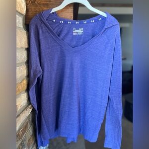 Ladies Under Armor purple hooded long-sleeved shirt